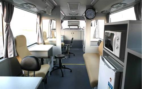 獻(xiàn)血車安全嗎？生產(chǎn)廠家通過這三點(diǎn)告訴你非常安全。02